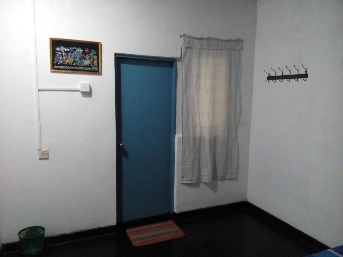 Lake House Homestay Anurâdhapura Extérieur photo