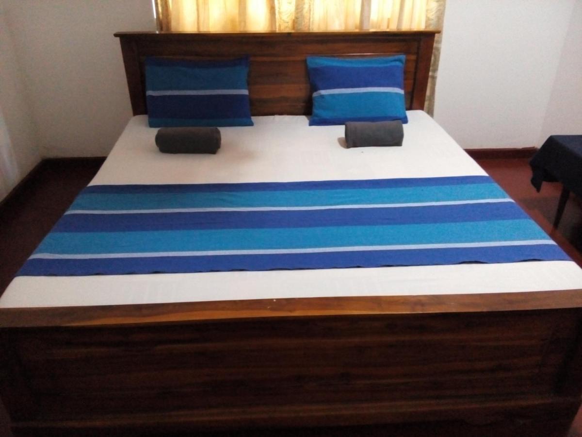 Lake House Homestay Anurâdhapura Extérieur photo